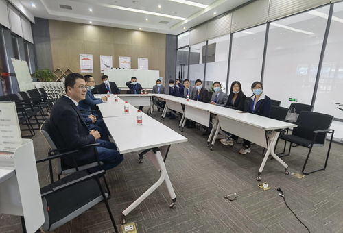 小潔機器人參加“未來工廠”標(biāo)桿游學(xué) 解碼新智造，賦能企業(yè)內(nèi)訓(xùn)